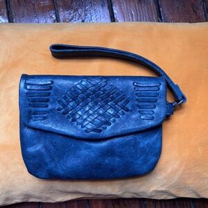 Small Latico leather navy blue clutch